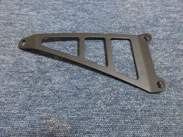 ZX-10R マフラーステー