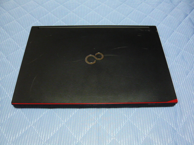 富士通LIFEBOOK A746/N 15.6型/Win11/Core-i3/メモリ4GB/SSD128GB