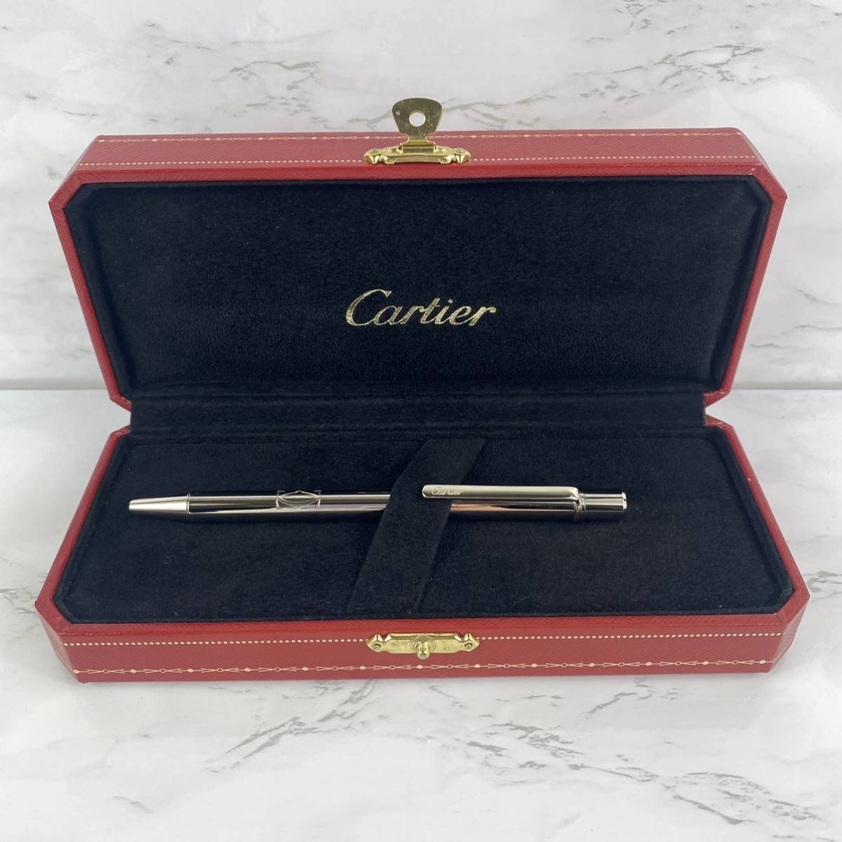 サントス ドゥ カルティエ