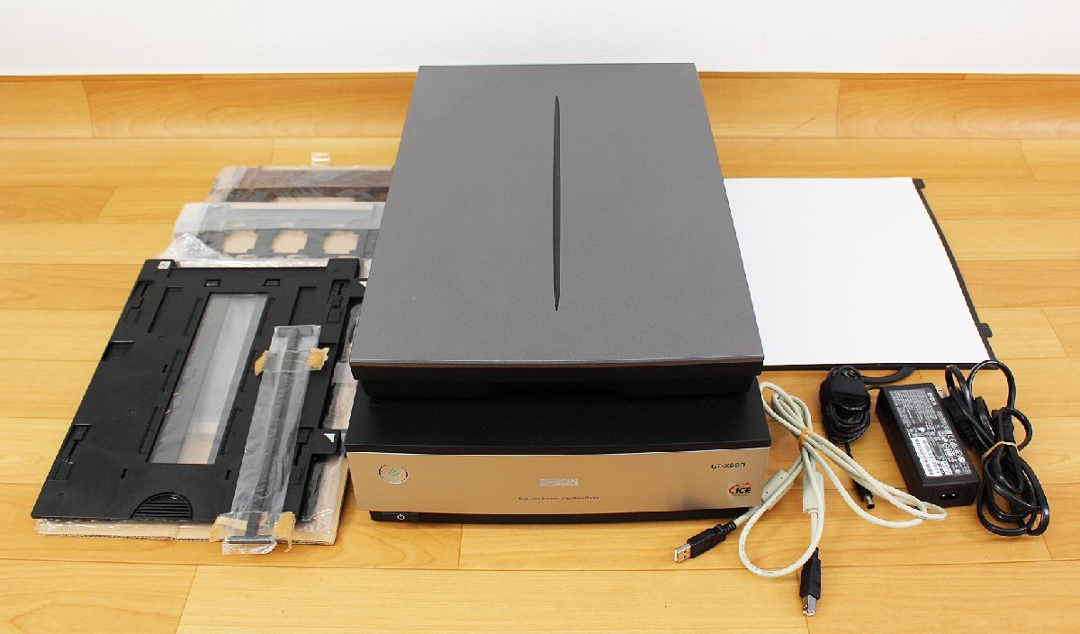 エプソン EPSON GT-X970 スキャナー 動作良好