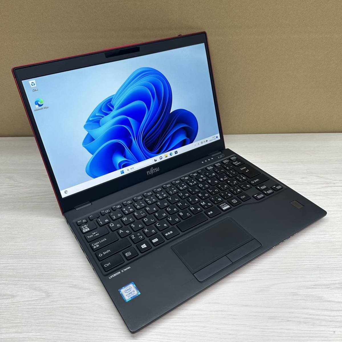 富士通 LIFEBOOK U Series Windows 11 Pro Core i5 8365U 8世代 富士通 LIFEBOOK U Series Windows 11 Pro Core i5 8365U 8世代