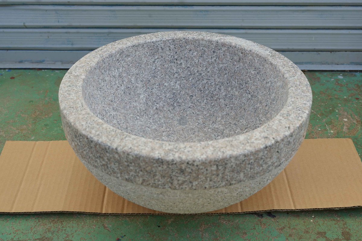 【アウトレット】【送料無料】 現品限り　もち臼　2升用　餅つき　臼　石臼　御影石　もちつき yy-1 2363a