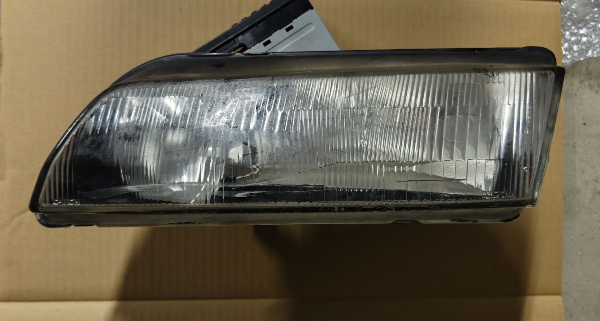 日産 R32 HCR32 スカイライン ヘッドライト 左 角目 純正 BNR32 角目