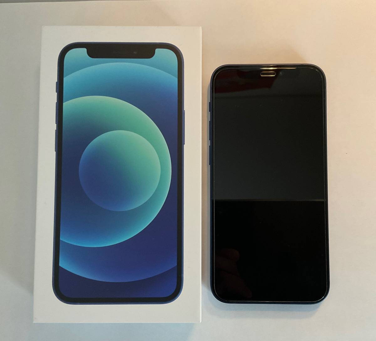 限定SALE，お得 Apple iPhone12mini 64GB Blue バッテリー92％ iFaceケース他おまけ付き■SIMフリー【送料無料】