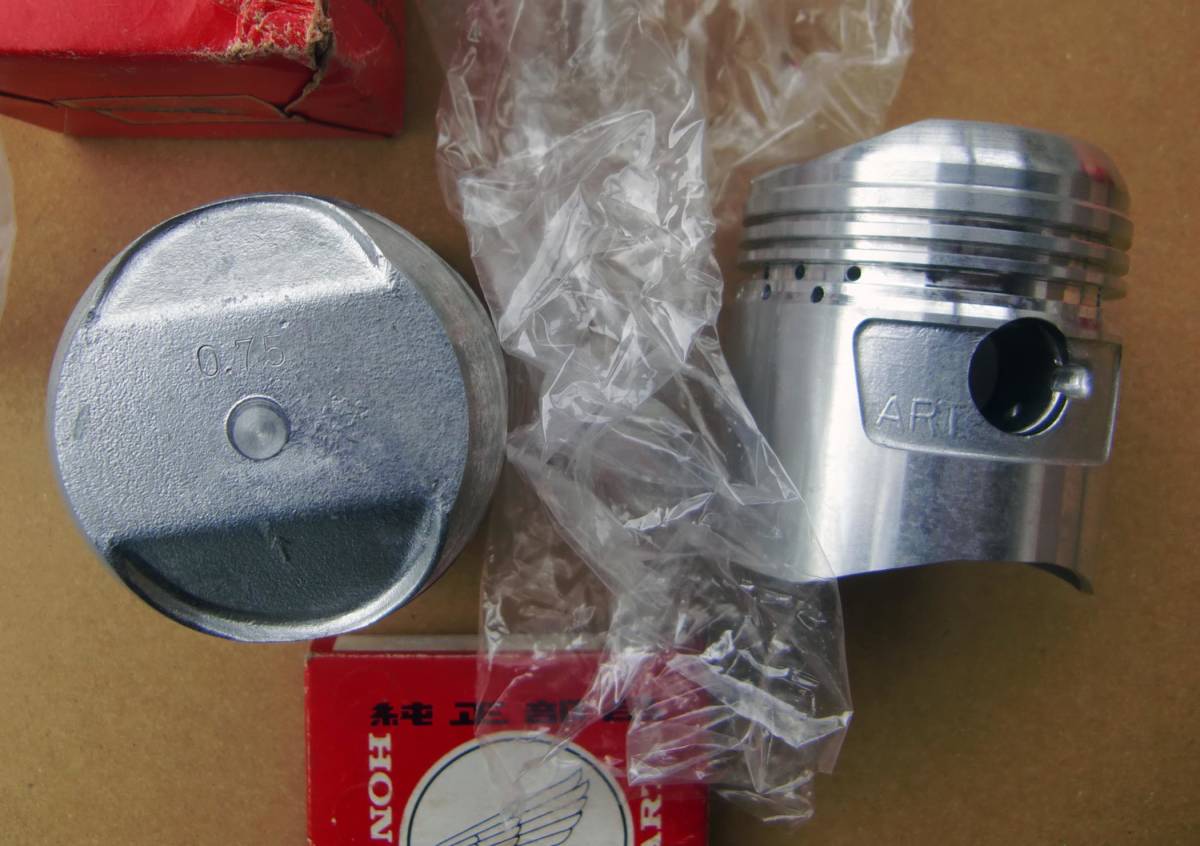 ホンダ 純正 CB250エキスポート K CL250K ピストン+ピストンリング +