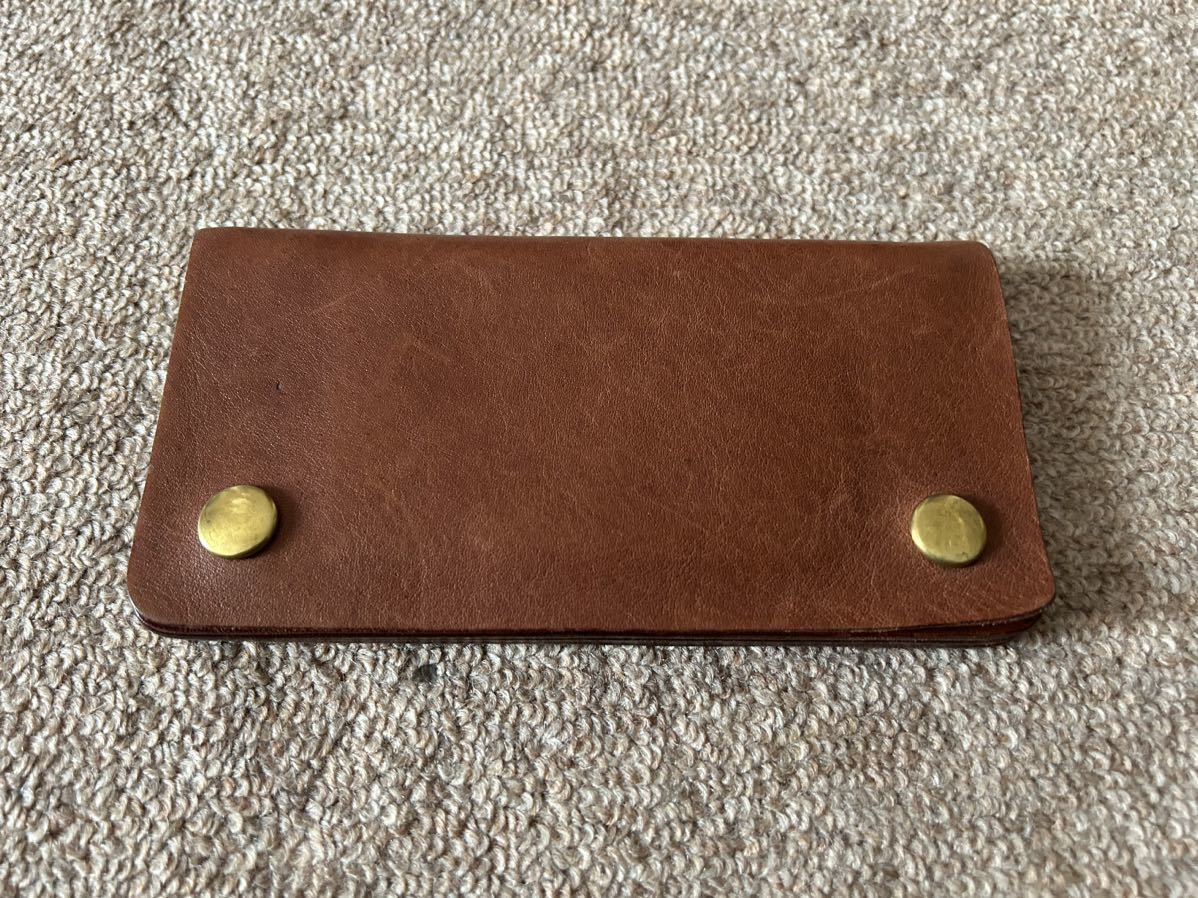 ホースハイド トラッカーウォレット 黒 茶心 3層 alps 【公式通販】