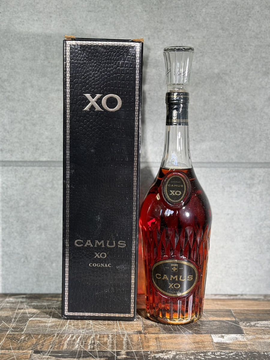 未開栓 CAMUS カミュ XO ロングネック 700ml 40度 ブランデー 【未開栓
