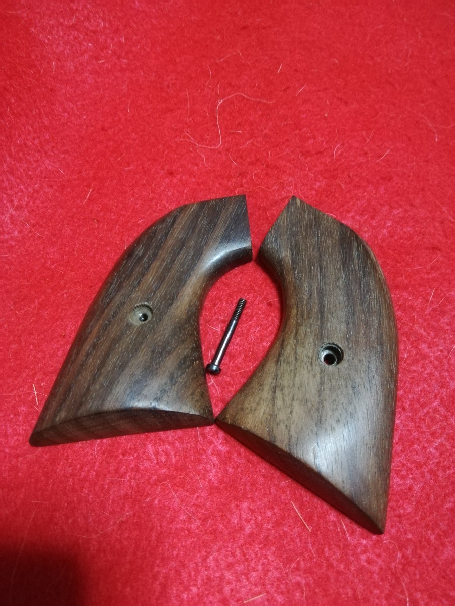 ローズウッドグリップ　紫檀　cmc 3型　コルト　saa smg spg タナカ　ヤハタ　hws 