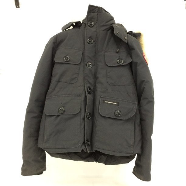 CANADA GOOSE カナダグース　フォレスタジャケット　メンズ　ブラック　サイズM 180/100Y　カバー付き【BKBA5030】