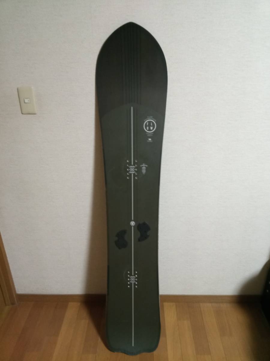 中古 17/18 スノーボード FLOW エニグマ パウダーボード 162センチ 