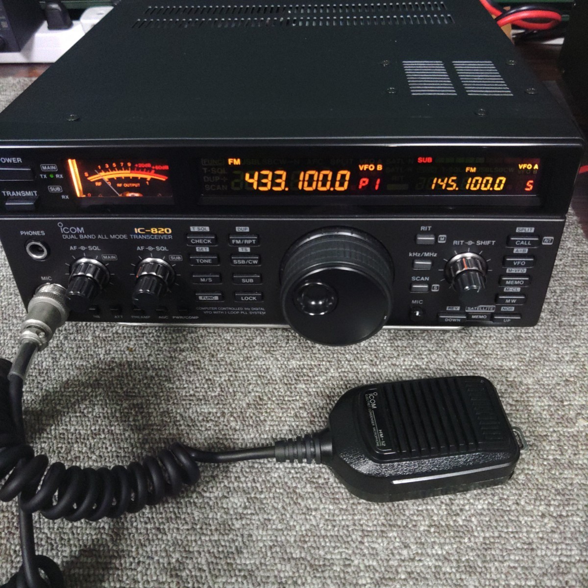 アマチュア無線機 IC-820D 144⁄430 オールモード固定機 （現状渡） IC 美品