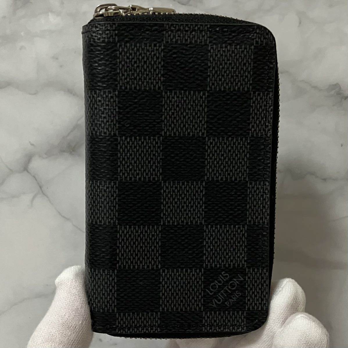 極美品 定価6.6万 ルイヴィトン ダミエ・グラフィット ジッピー