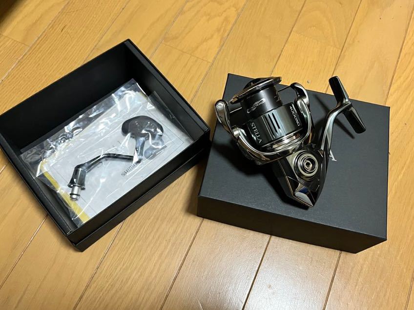 新品未使用品]シマノ22ステラ4000XG SHIMANO 新品 22ステラ