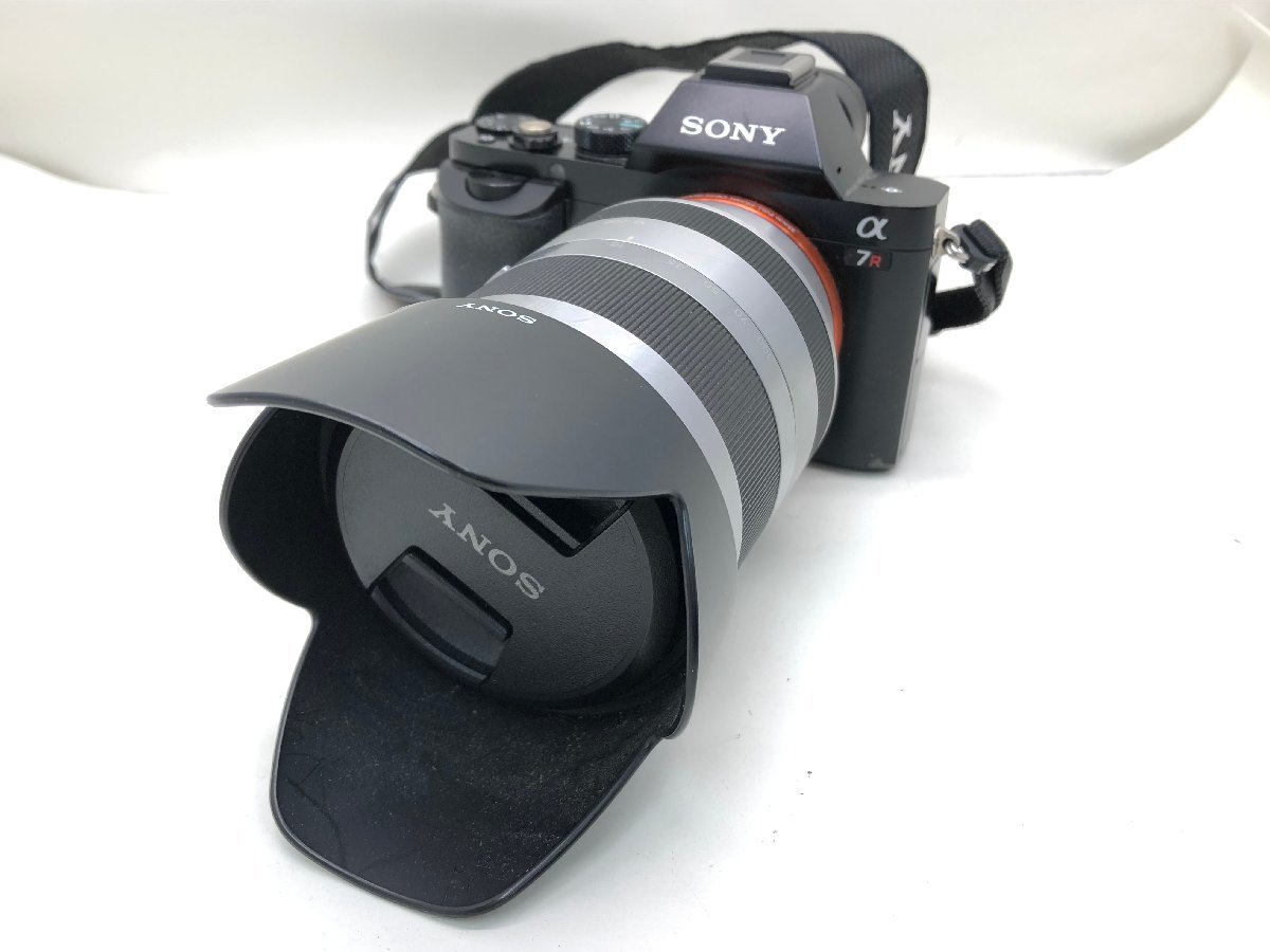 Sony a 7R ILCE-7R / E 3.5-6.3/18-200 OSS 0.3m/1ft-0.5m/1.64ft 