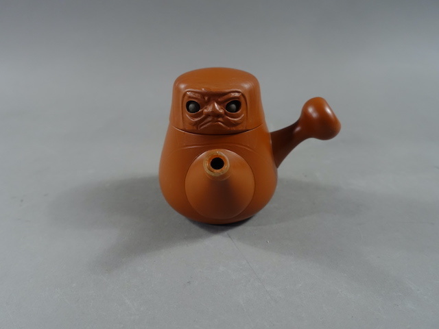 K17 名工 常滑焼 玲光 朱泥 達磨 ダルマ だるま 細工 彫刻 茶器 煎茶器