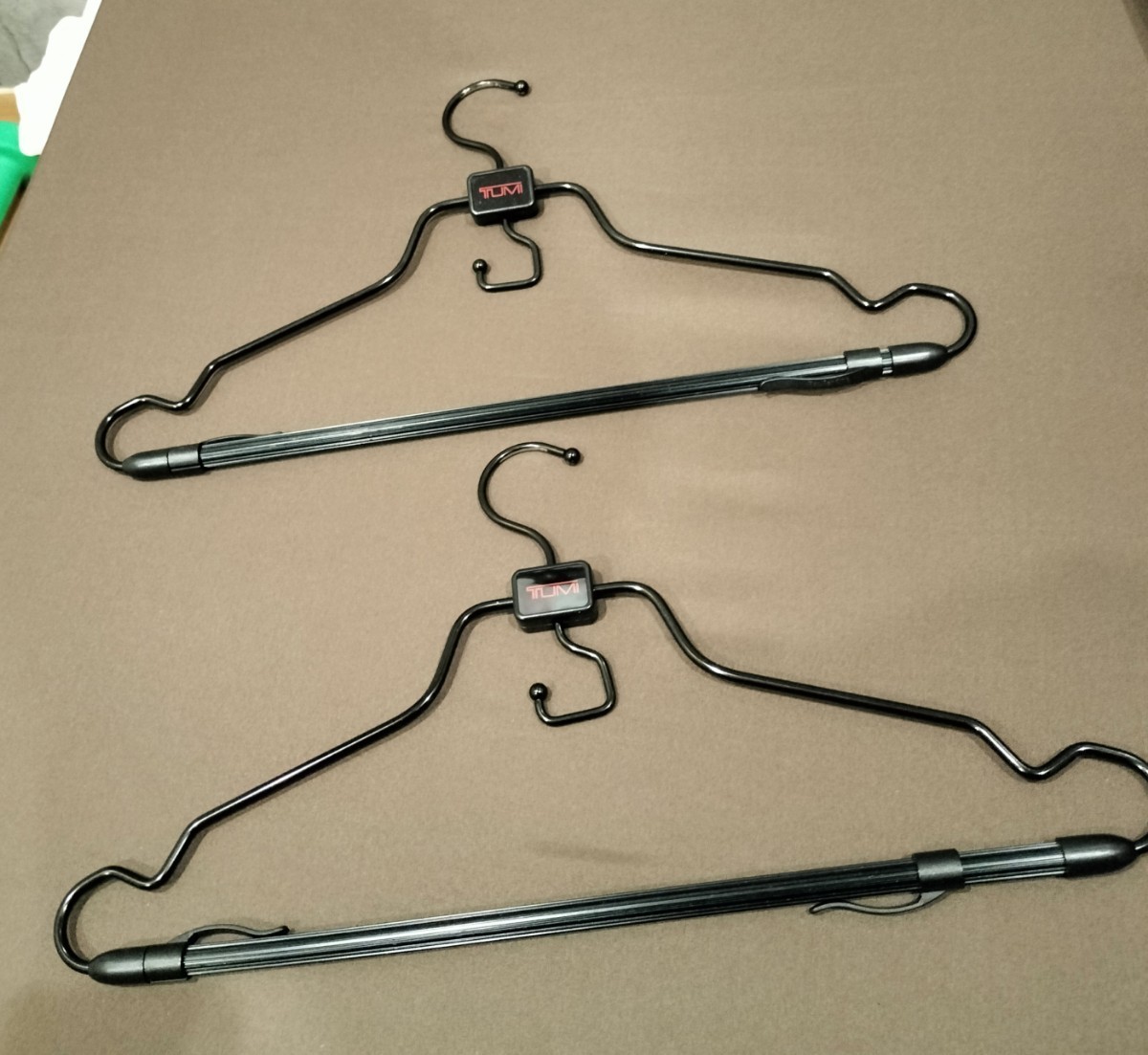 TUMIハンガー 2個セット TUMI ハンガー トゥミ 生活雑貨 0 tumiの通販