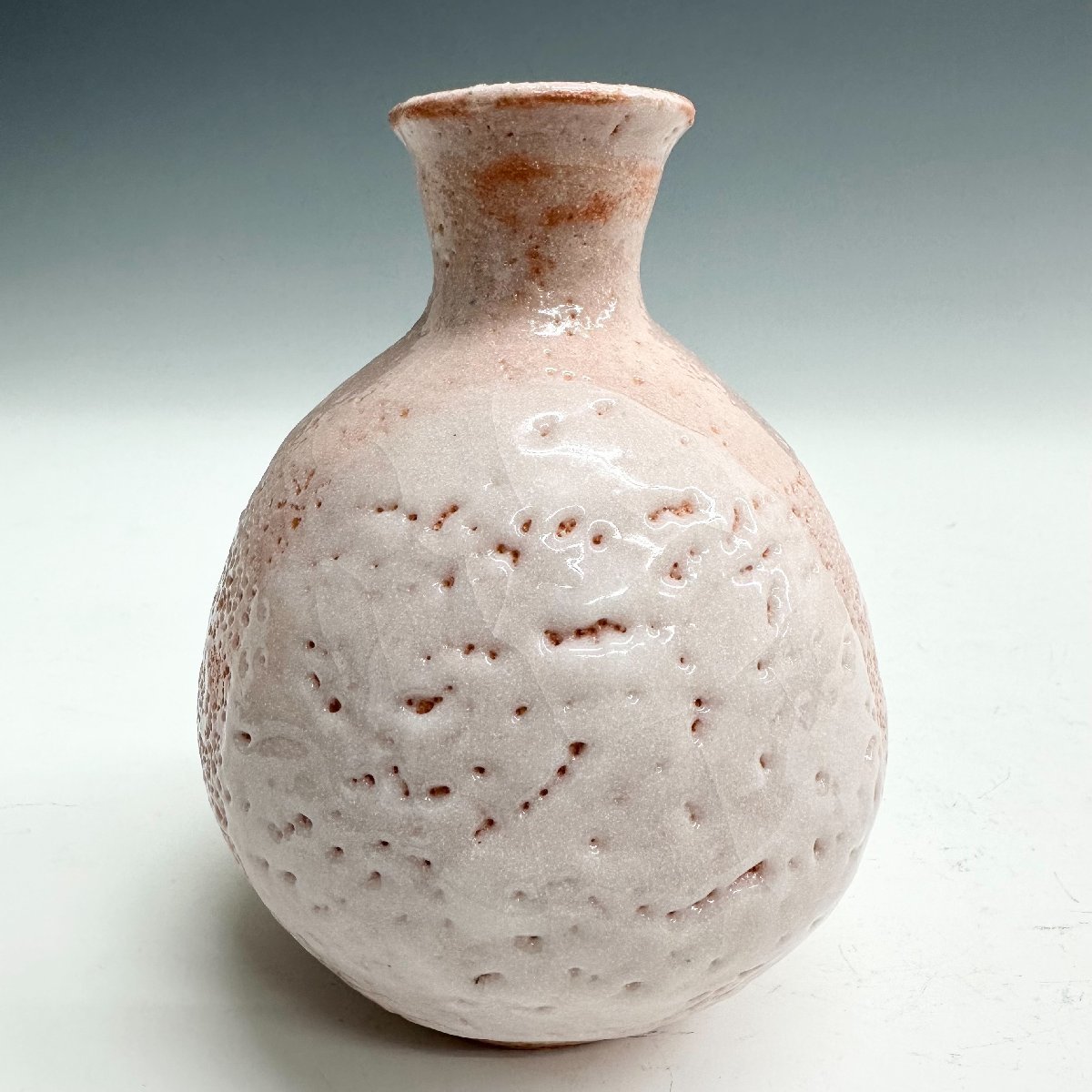 N ほぼ未使用 人間国宝 加藤孝造 志野 壷 花器 一輪挿し 共箱 栞 美濃