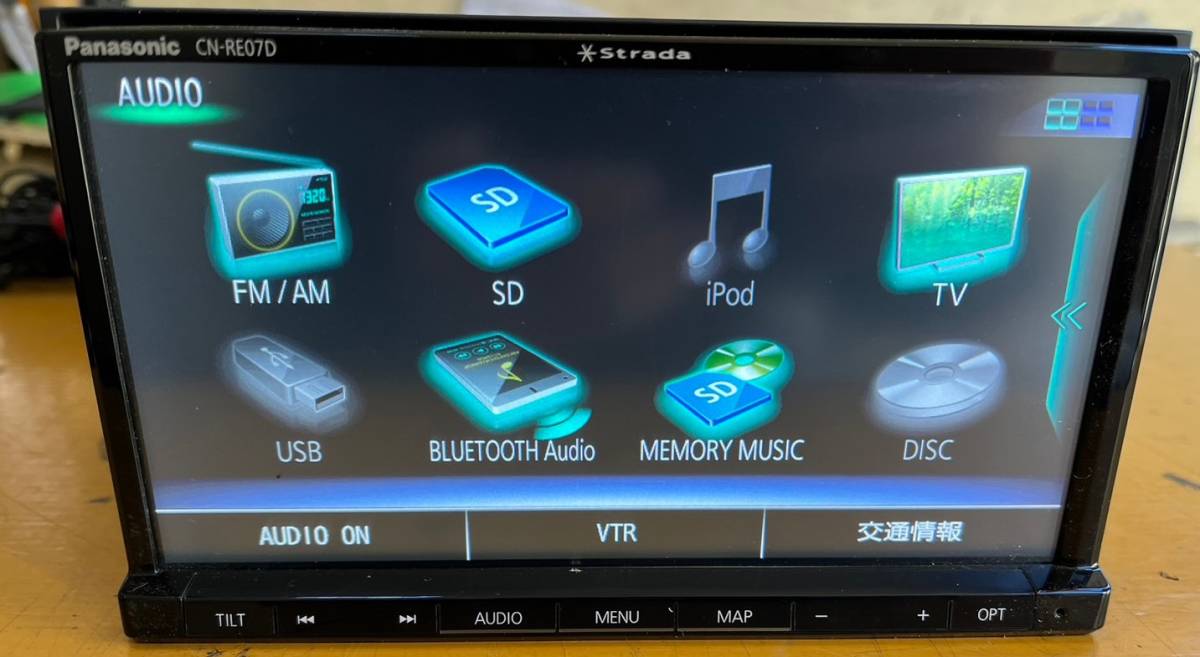 ☆ストラーダPanasonicカーナビCN-RE07WD☆地図データ2020年