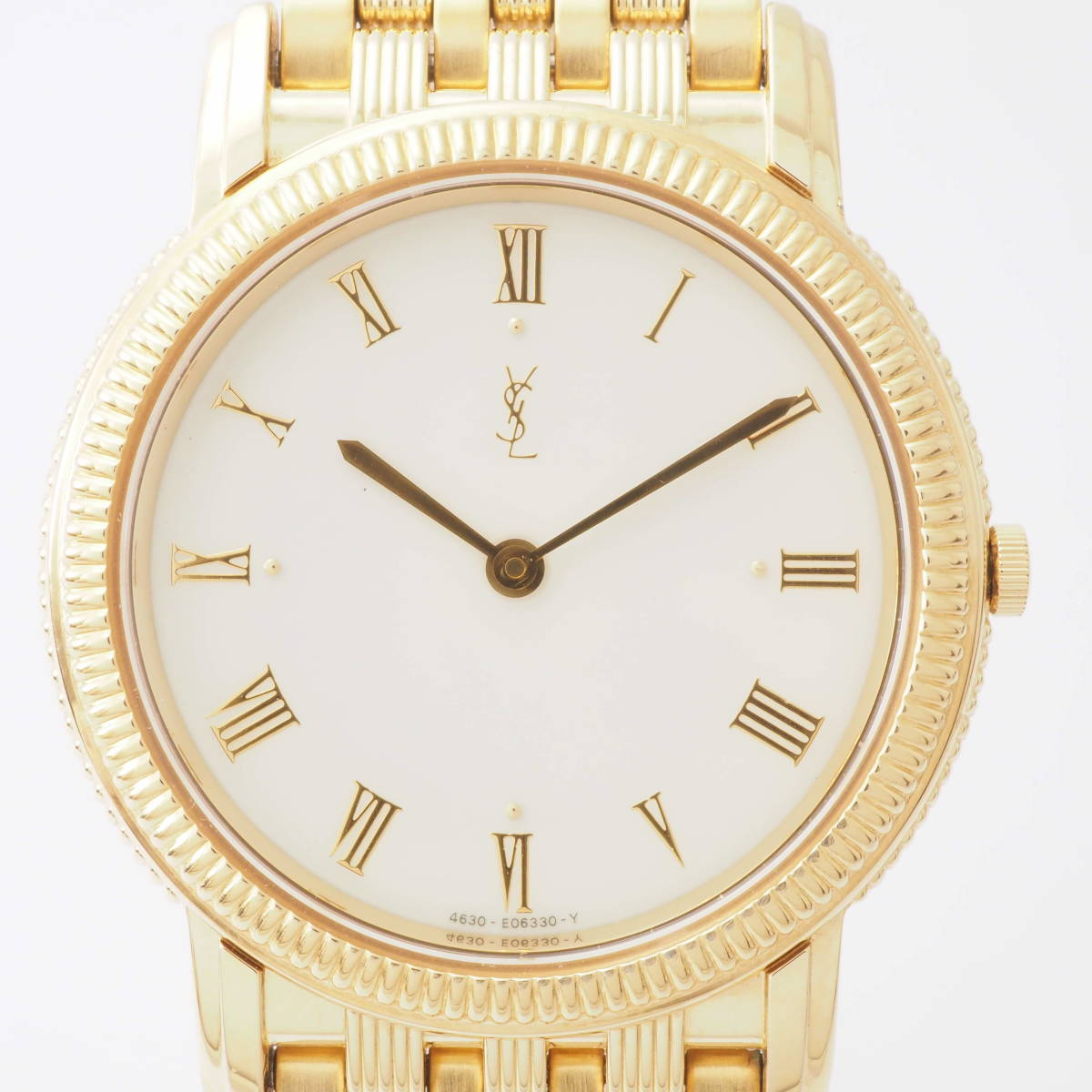 イヴ・サンローラン 4625-E67790 TA YVES SAINT LAURENT クォーツ ゴールド×白文字盤 ローマン ボーイズ 男女兼用 腕時計[510188-AH5