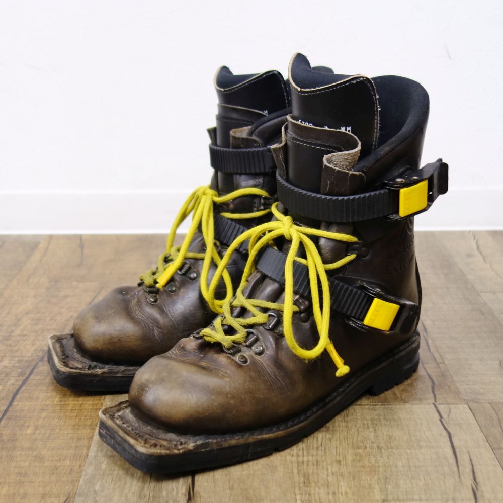 ASOLO EXTREME アゾロ エクストリーム テレマークブーツ 革ブーツ