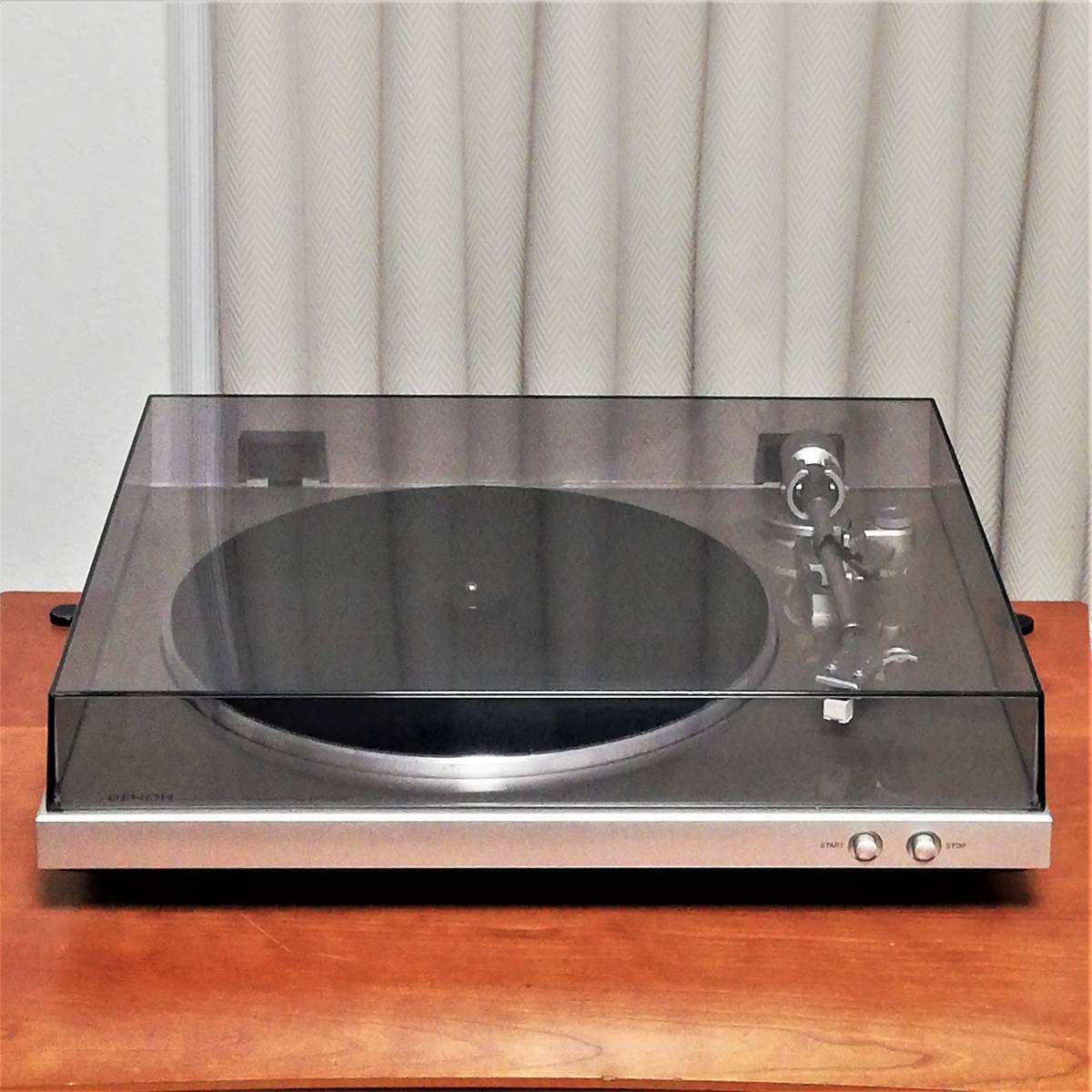 美品!!動作良好 DENON(デノン) DP-300F フォノイコライザー内臓フル