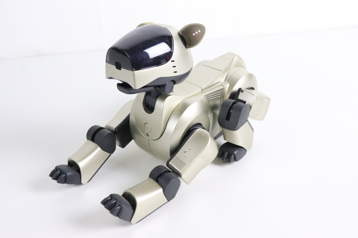 SONY AIBO ERA-201P1 ソニー アイボ 犬型ロボット 充電器付き レトロ 