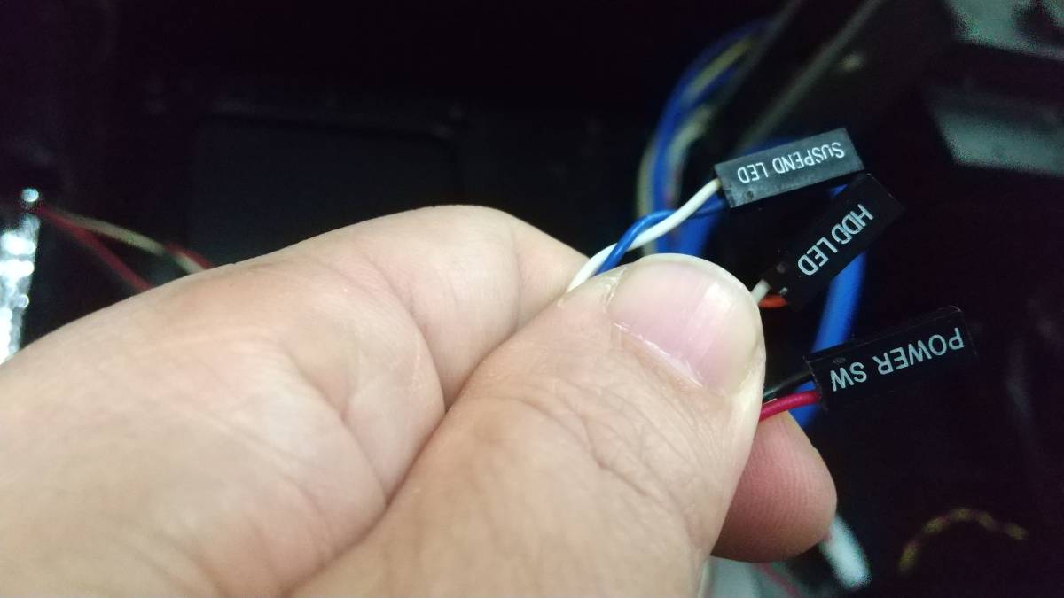 古めのG-TUNEのケース　欠品と難点多数のためジャンク出品！　動作不明のDVDドライブ付き！_5