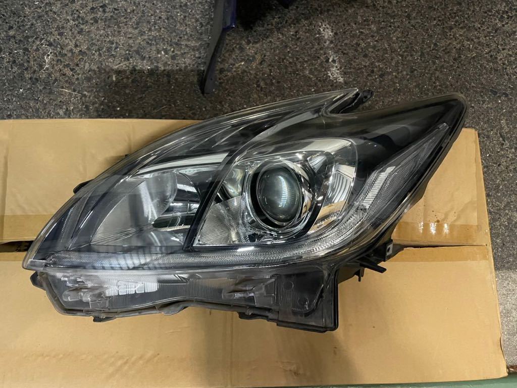 ZVW30型プリウス後期ヘッドライト(HID) （TOYOTA トヨタ プリウス 30系 