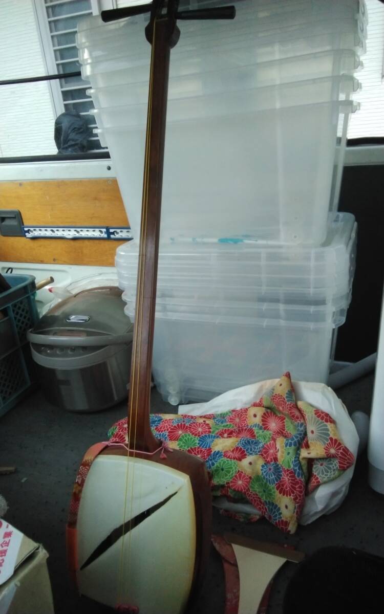 ☆三味線 津軽三味線 バチ付き ソフトケース付き ☆仙台 熊谷楽器店