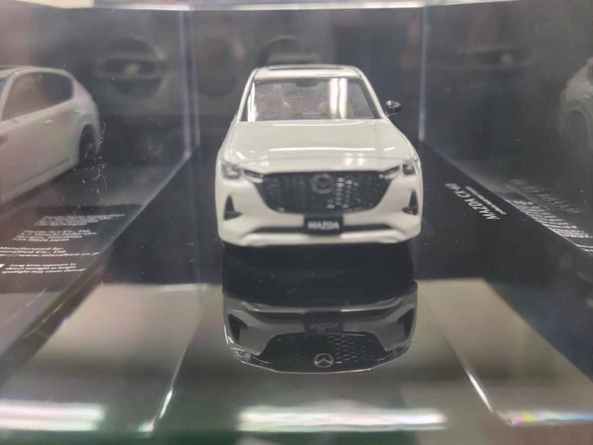マツダ　CX-60 純正　ミニカー　ロジウムホワイト_2