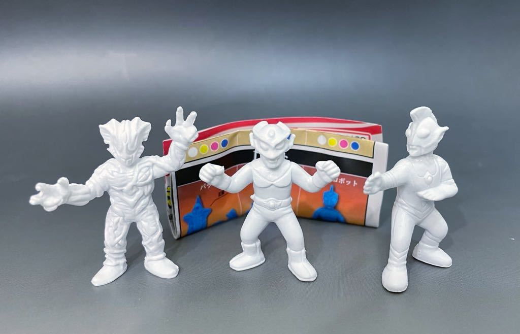 ウルトラ怪獣ケシゴムNEO3 Cセット 白 レッドマン ウルトラマンゼアス