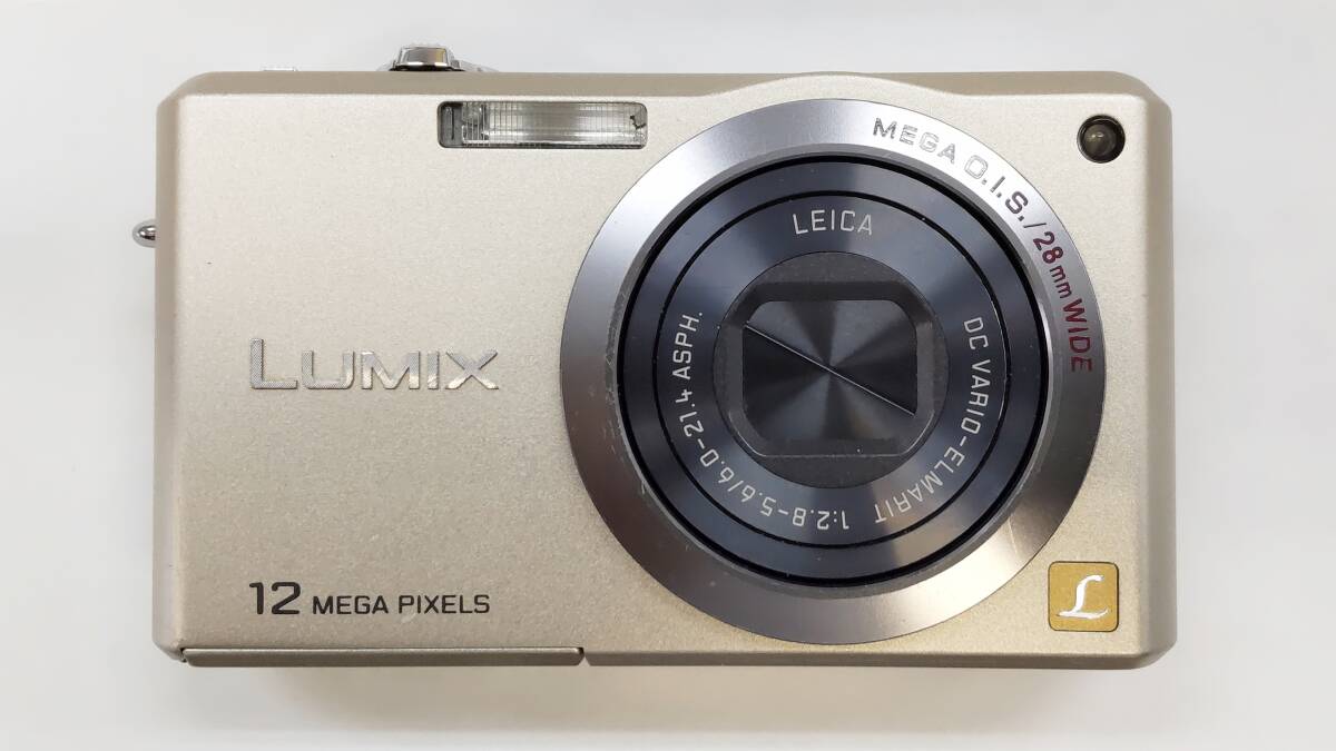 Panasonic コンパクトデジタルカメラ LUMIX DMC-FX100 1220万画素