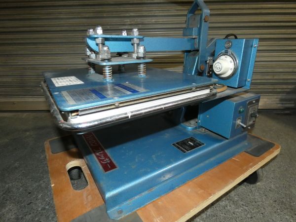 宝来社 ハリロンプレッサー HP-1000☆熱転写ヒートプレス機☆アイロンプレス S) 宝来社 ハリロン プレッサー HP-1000 業務用プレス機 熱転写 ヒート