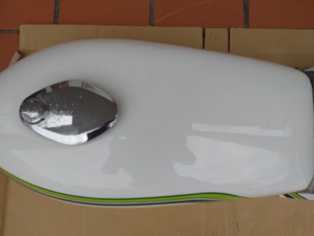 カワサキ　KH 250 400 SS　タンク　テールカウル　ランプ　セット　S1 S3 外装　レインボー_8