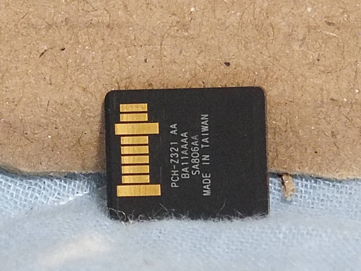 SONY PSVITA用 32GB メモリーカード_2