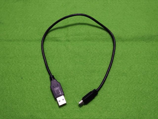 USBケーブル（mini USB Type-B）_1