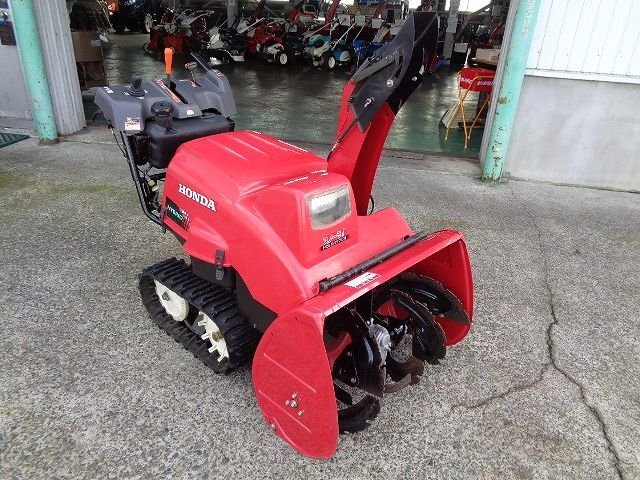 新潟）ホンダ 除雪機 HSS1170i スノーラ ハイブリッド 10.3馬力【ガス