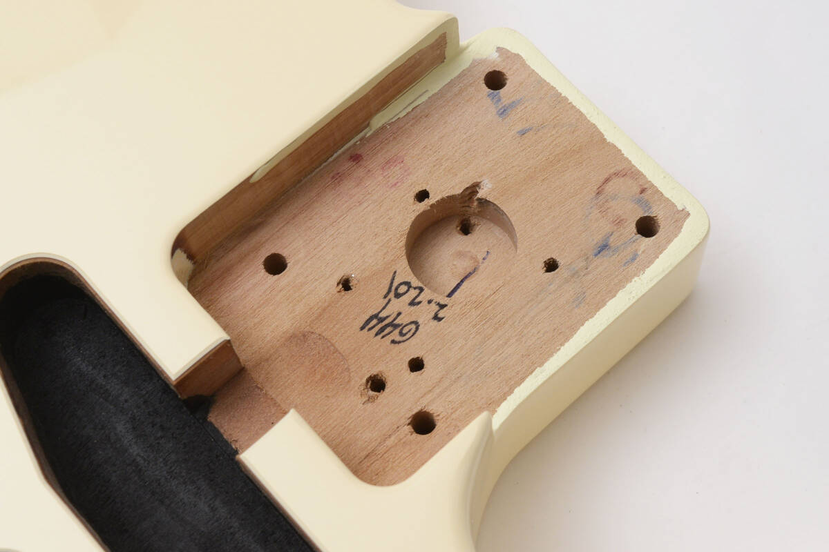 新品 フェンダー純正パーツ 0998006705 Fender Classic Series 60's Telecaster SS Alder Body Vintage Bridge Mount, Olympic White_7