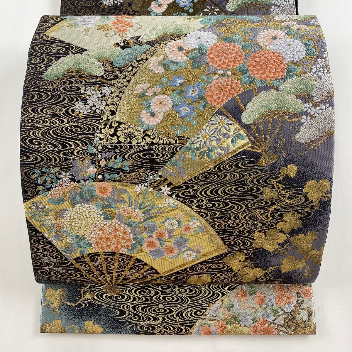 袋帯 美品 秀品 扇 流水 金糸 箔 黒灰 六通 正絹 【中古】 袋帯