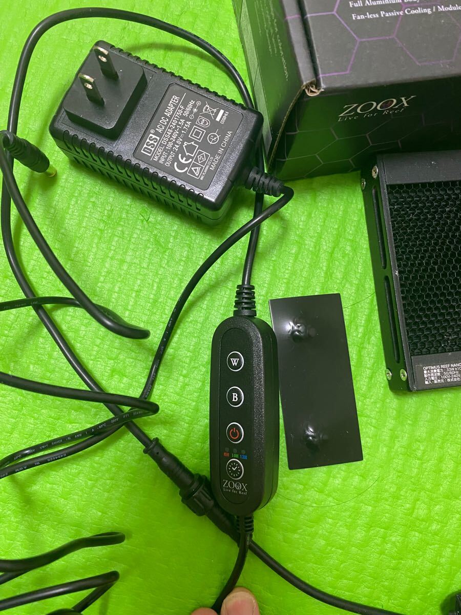 レッドシー ZOOX オプティマスリーフナノ2 LED照明 管理80_3