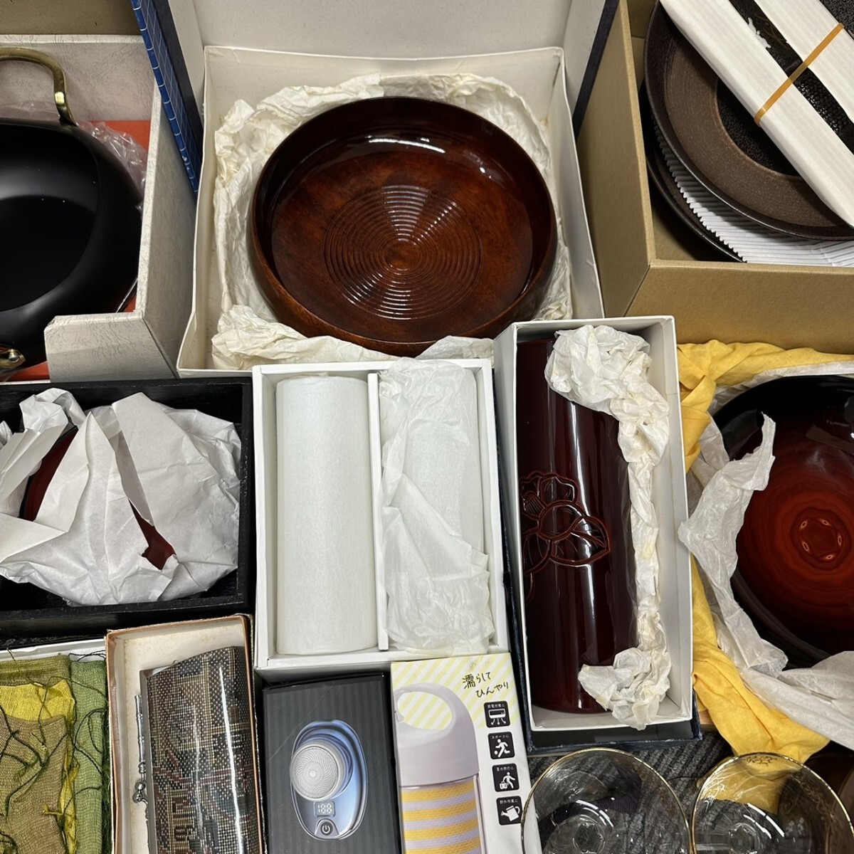 NA★1円〜遺品整理 現状品 色々おまとめ品 お宝あるかも 茶器 酒器 食器 花瓶 フォーク スプーン グラス 皿 漆器 ミッキー他_3