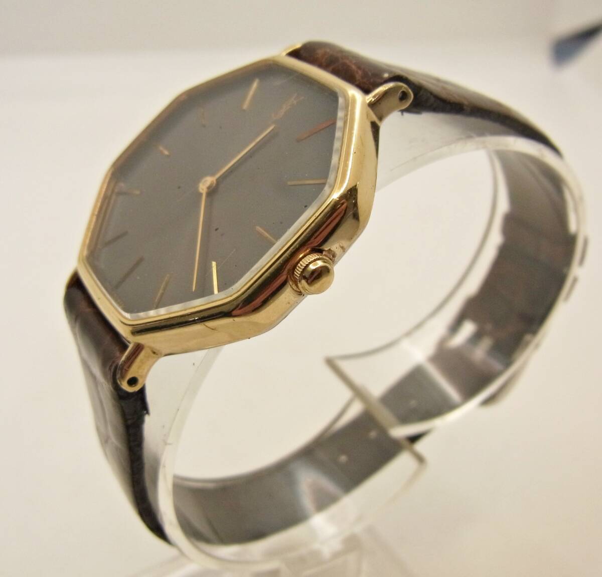 腕時計 Saint Laurent スクエア 希少Yves レディース Yves LAURENT 