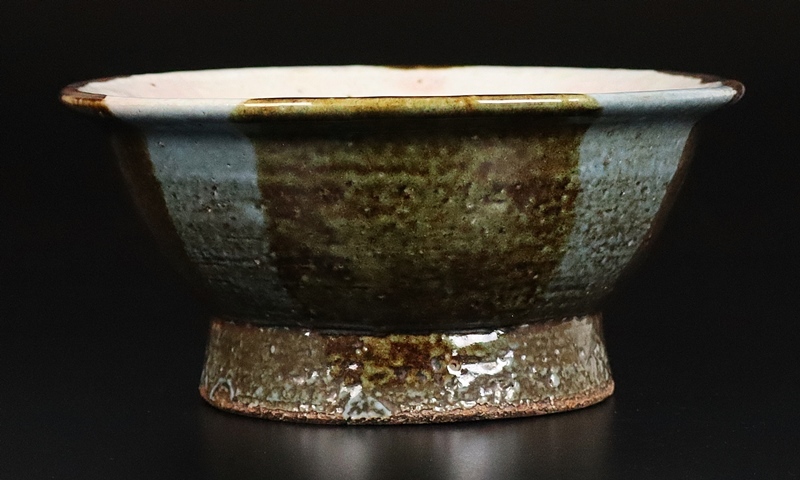 河井寛次郎 】秀逸作 呉須鉄釉塗分鉢 河井紅葩識箱 保証(鉢)｜売買され