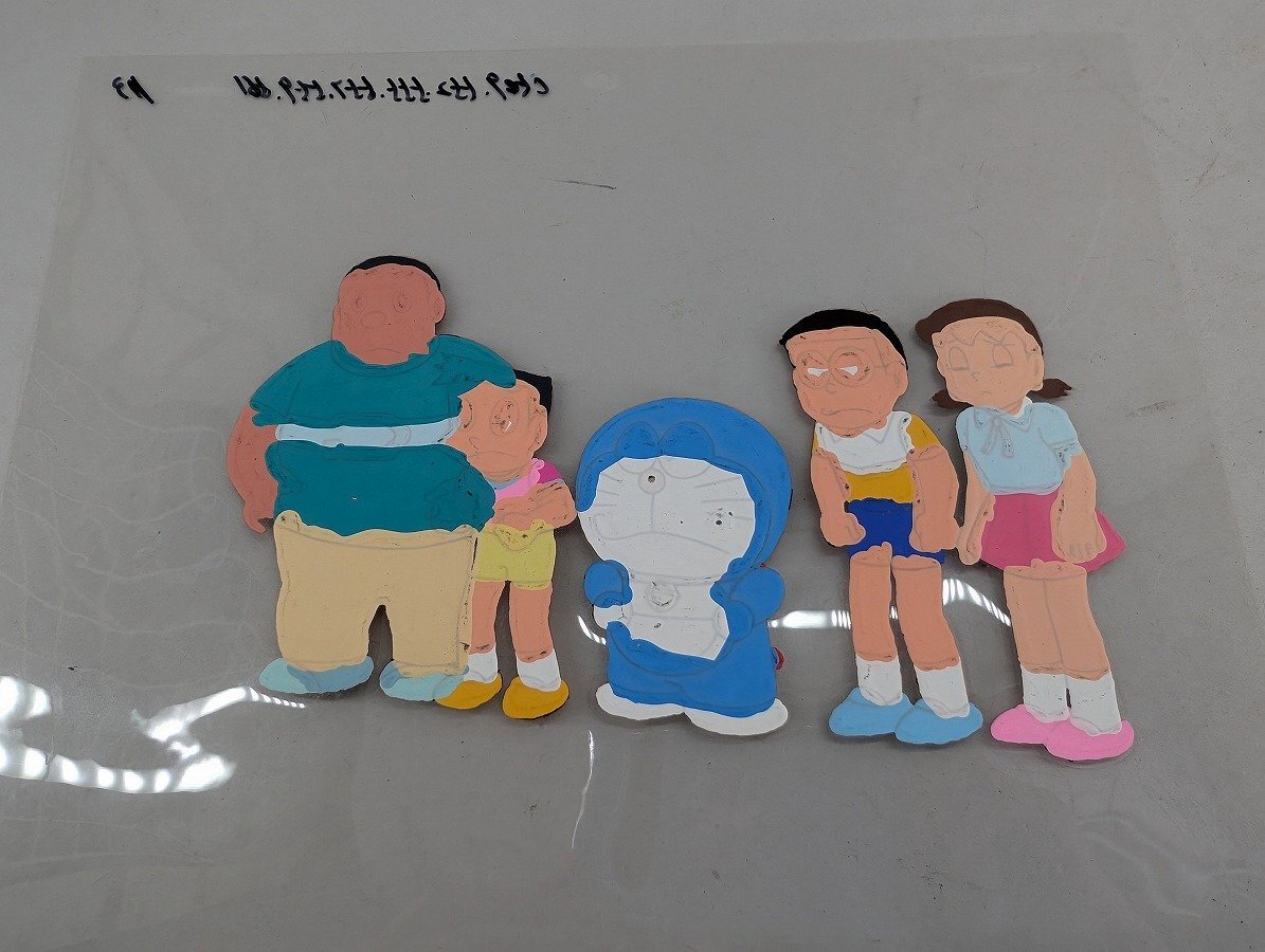 1円スタート】アニメ セル画 ドラえもん キャラクター 5人 1枚・背景画