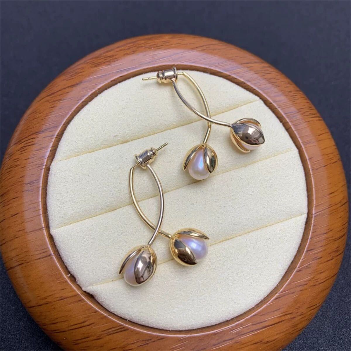 パール ピアス 本真珠 アクセサリー ゴールドカラー ヴィンテージ k18仕上げ　シルバー 8-9mm_3