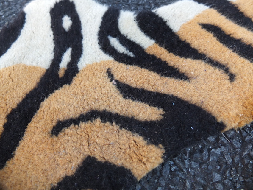 DULTON「Tiger rug」Made in India ダルトン タイガーデザイン ラグ