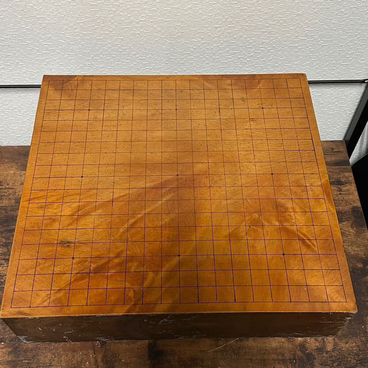 囲碁セット 碁盤約14.4kg ヘソあり 足付き 木製 碁石あり【中古品