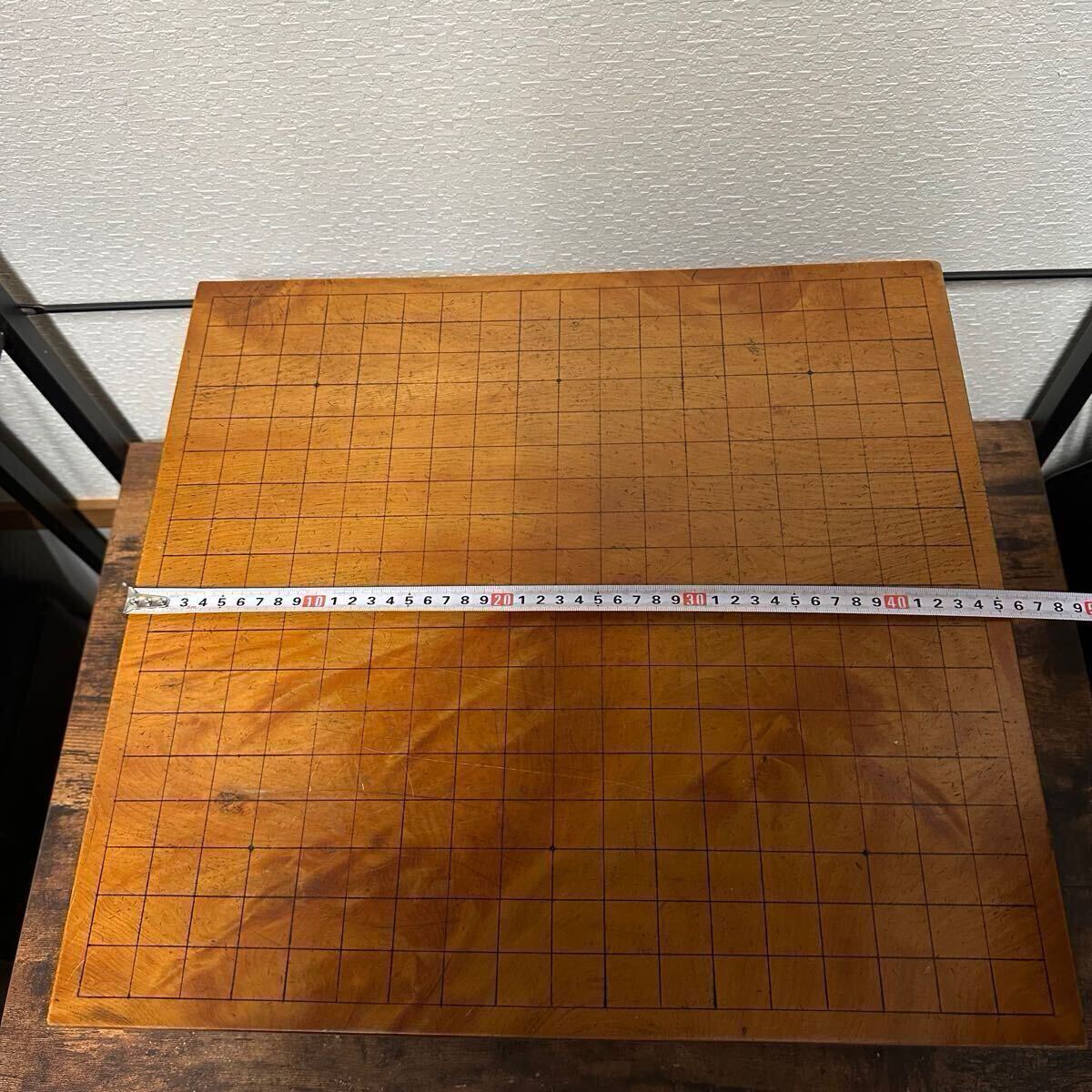 囲碁セット 碁盤約14.4kg ヘソあり 足付き 木製 碁石あり【中古品