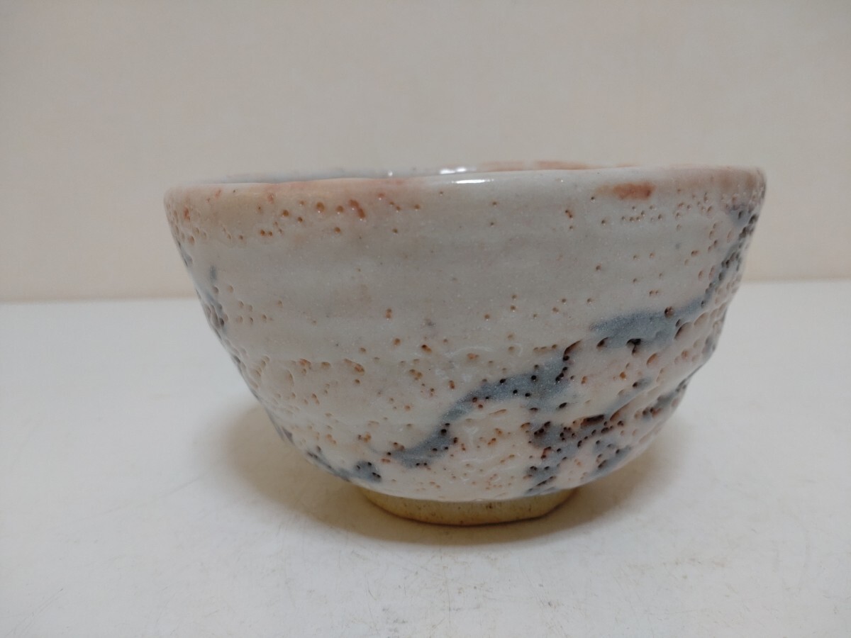 矢野景川 (成)作 志野抹茶茶碗 共箱 共布 献上茶碗 茶道具 明治 時代物 水野澤三 志野茶碗 陽山初窯 正眼 耕月書付 共箱 共布 陶歴 茶道具