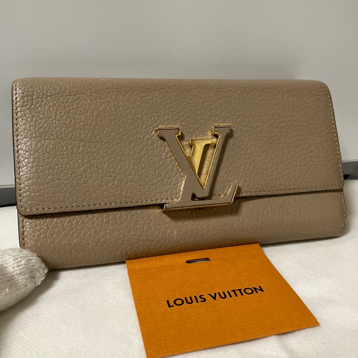 2017年式・美品】 LOUIS VUITTON ルイヴィトン 長財布 カプシーヌ 